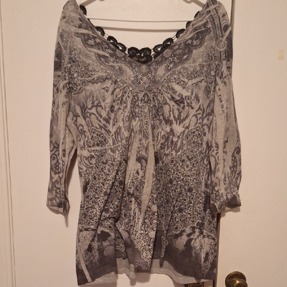Elegant Gray Women's Top